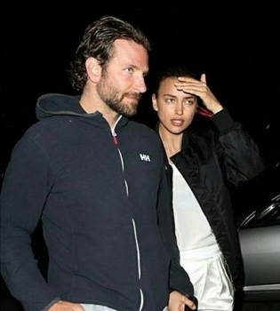 Брэдли Купер сходил на концерт Бейонсе с Ириной Шейк и ее мамой