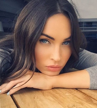 Меган Фокс откажется от съемок в секс-сценах ради сыновей