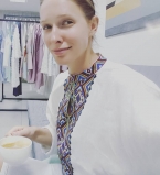 Катя Осадчая восхитила модным образом в вышиванке