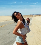 Ольга Романовская сняла клип в Гранд-Каньоне