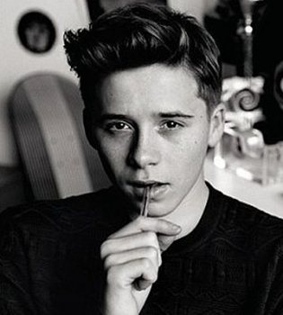 Бруклин Бекхэм снялся для обложки китайского глянца