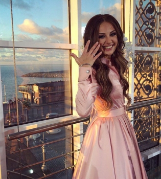 Победительница &quot;Холостяка-6&quot; Алена рассказала, был ли секс на проекте