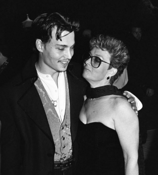 Умерла мама Джонни Деппа