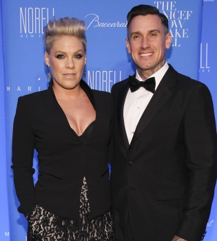 Певица Пинк разводится со своим мужем &ndash; СМИ