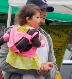 Маленький ангел: Мила Кунис и Эштон Катчер показали подросшую дочь