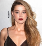 Эмбер Херд может отсудить у Джонни Деппа 20 миллионов долларов - СМИ