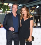 Счастливы вместе: Синди Кроуфорд и Рэнди Гербер отпраздновали 18-ю годовщину свадьбы