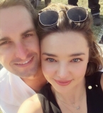 Миранда Керр трогательно поздравила бойфренда-миллиардера с днем рождения