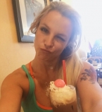 Бритни Спирс рассказала, как есть сладкое и худеть