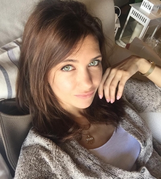 38-летняя Екатерина Климова продемонстрировала идеальную фигуру