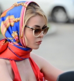 Неузнаваемая блондинка Алина Гросу сняла провокационный клип