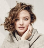 Сама нежность: Миранда Керр с новой стрижкой снялась для глянца