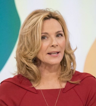 Звезда сериала &quot;Секс в большом городе&quot; раскритиковала Ким Кардашьян за откровенные фото