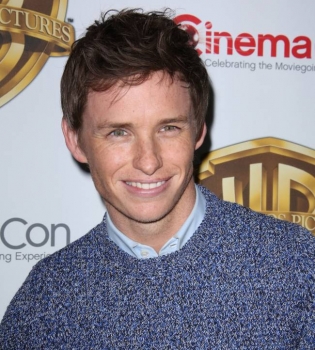 Эдди Редмэйн впервые стал отцом