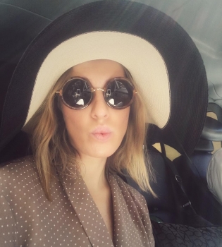 Беременная Ксения Собчак наслаждается отдыхом в Италии