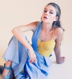 15-летняя дочь Веры Брежневой поделилась снимками в купальнике