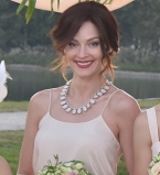 Светлана Ходченкова стала брюнеткой