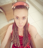 Звездная мамочка Слава из &quot;Неангелов&quot; продемонстрировала гибкое тело