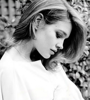 Наталья Водянова впервые показала новорожденного сына