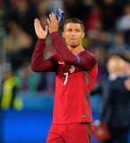 Счастливый победитель: Криштиану Роналду поделился послематчевыми снимками