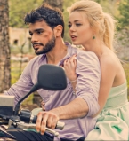 Алина Гросу в новом клипе