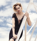 Кристен Стюарт блистает на обложке британского Elle