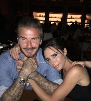 Виктория и Дэвид Бекхэм поздравили друг друга с годовщиной свадьбы