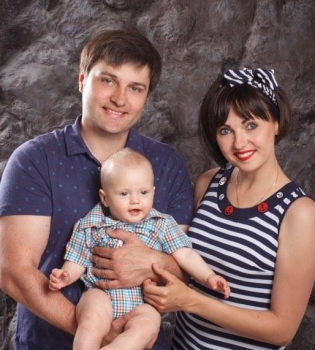 Андрей Ковальский показал фотосессию с маленьким сыном