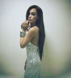 Мария Яремчук обрезала свои длинные волосы по плечи