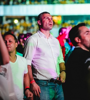 Виталий Кличко натанцевался на концерте RHCP в Киеве