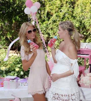 Сестра Пэрис Хилтон родила первенца