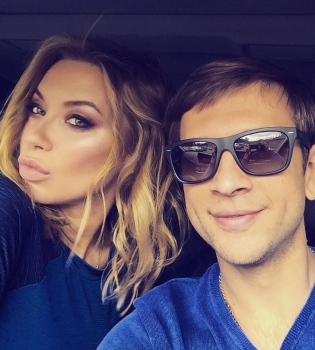 Жена Дмитрия Ступки поделилась романтическими фотографиями с мужем