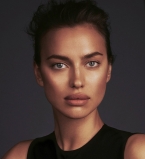 Ирина Шейк, Роузи Хантингтон-Уайтли и Эмили Ратаковски снялись для обложки глянца