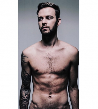 Макс Барских топлес