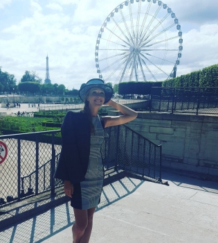 У Кати Осадчей украли в Париже дизайнерское платье