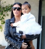 Ким Кардашьян о модных предпочтениях дочери Норт: &laquo;Она обожает копировать мамочку&raquo;