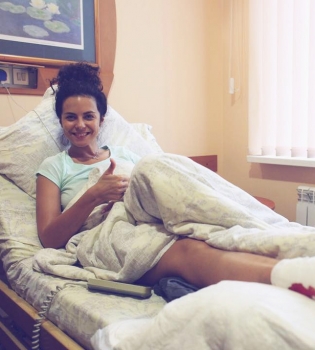 Настя Каменских в больнице