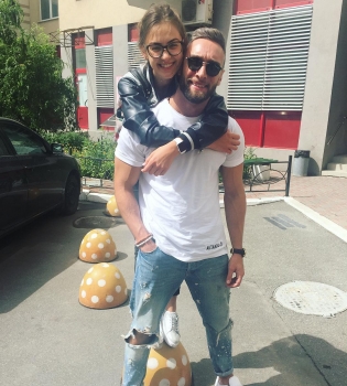 Иракли Макацария и победительница шоу &quot;Холостяк-6&quot; Алена Лесык впервые вместе вышли на красную дорожку