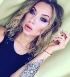 Жена Дмитрия Ступки разделась для мужского глянца