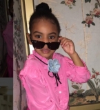 Соланж Ноулз опубликовала фото подросшей дочери Бейонсе и Джей-Зи