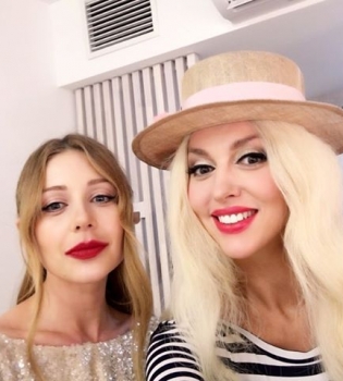 Тина Кароль и Оля Полякова