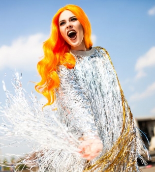 Юлия Санина The Hardkiss