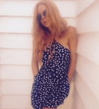 Линдсей Лохан обратилась к поклонникам с просьбой оставить ее в покое