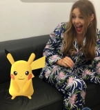 Тина Кароль поймала покемона