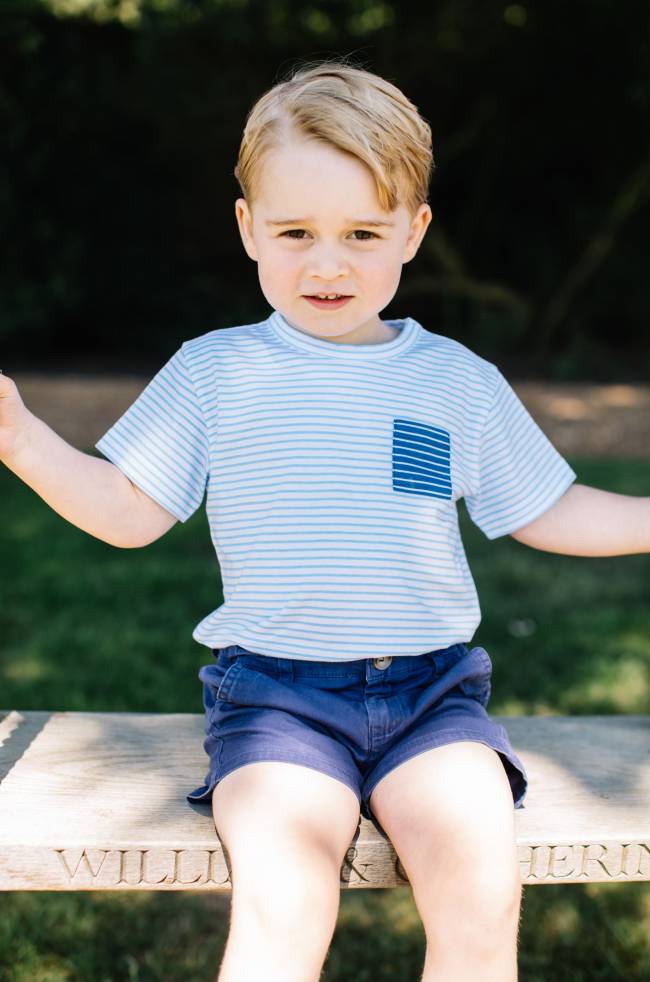 Трехлетний принц Джордж украсил обложку People