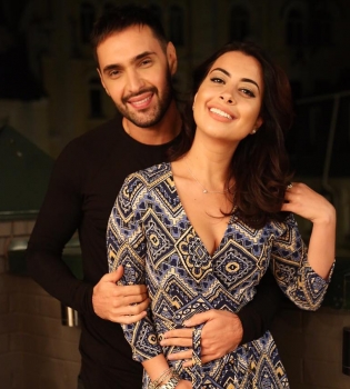 Невеста Виталия Козловского оголилась для фотосессии