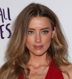 Эмбер Херд была замечена с поклонником-миллиардером Илоном Маском