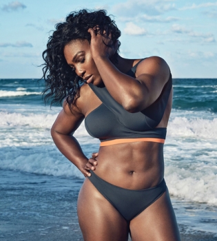 Серена Уильямс снялась в сексуальной фотосессии в бикини