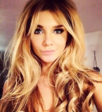 Миша Романова о секрете стройного тела: "Раз в месяц можно и чизкейк бахнуть"