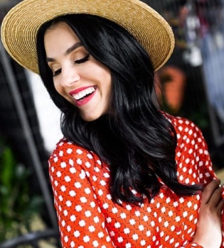 Маша Ефросинина рассказала, как нужно принимать комплименты